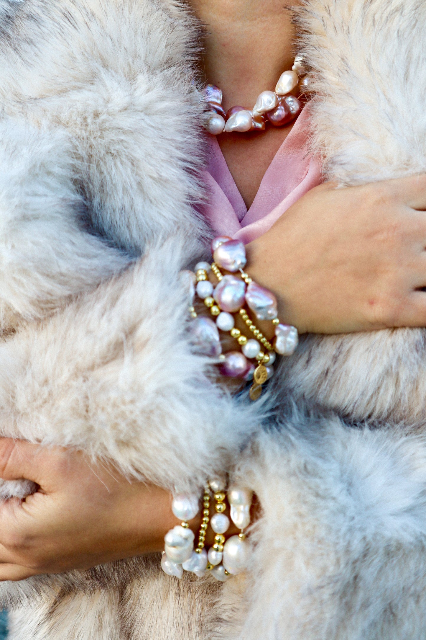 Katya Pink Baroque Pearl Stretch Bracelet