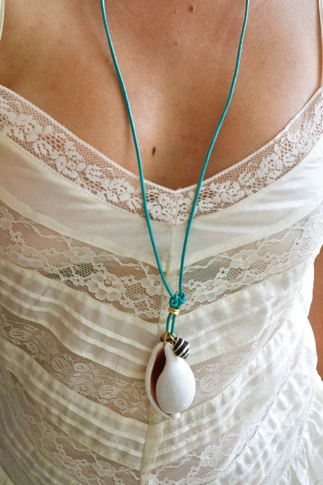 Nomada Necklace