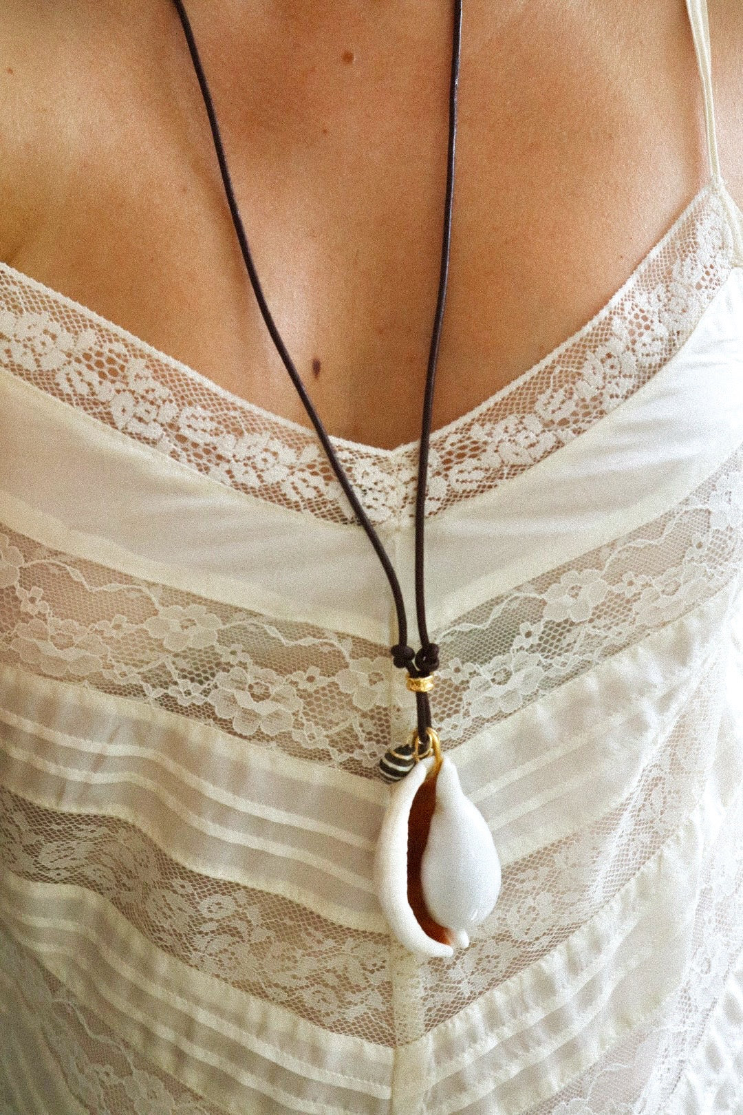 Nomada Necklace