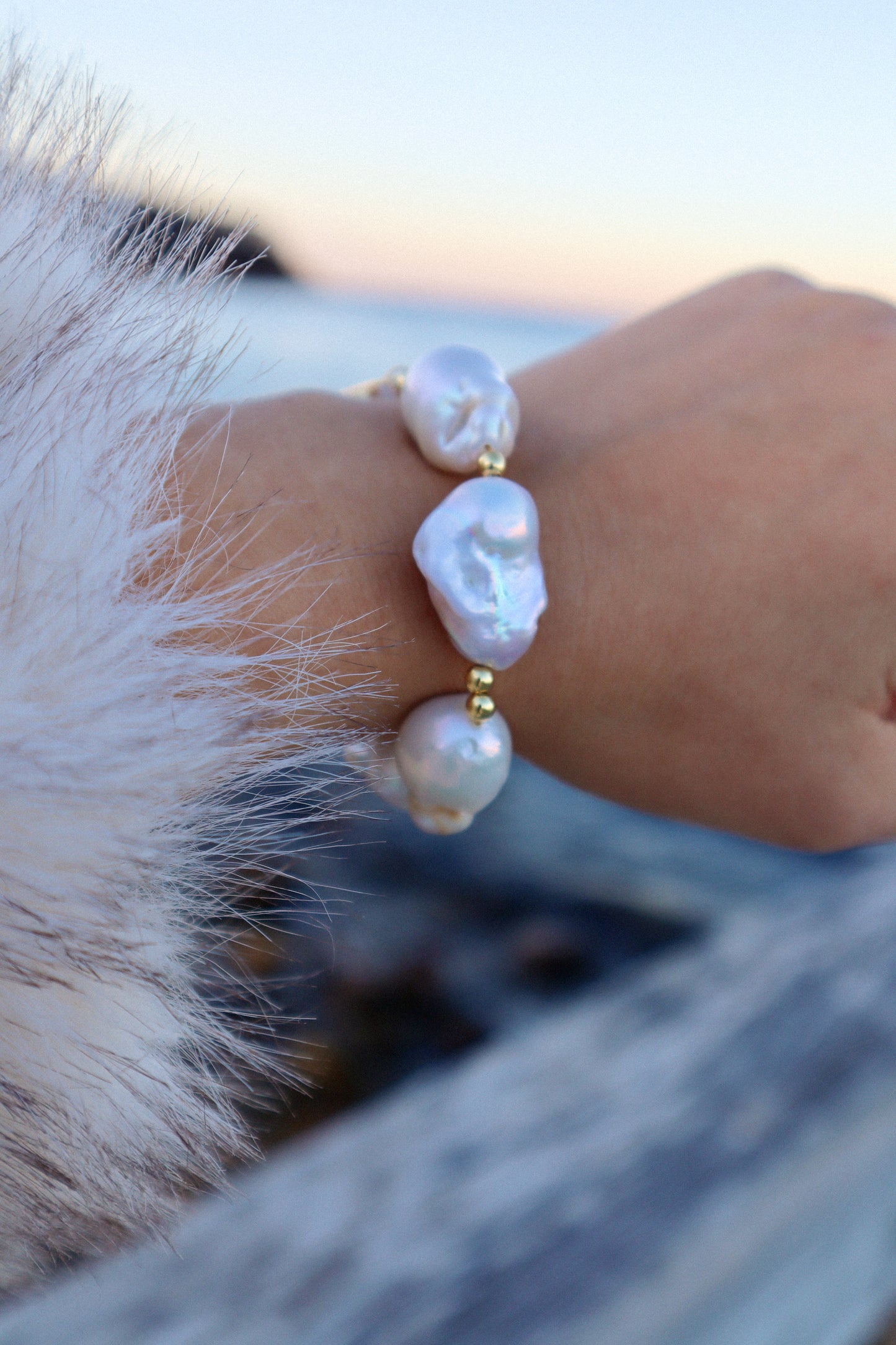 Katya White Baroque Pearl Stretch Bracelet