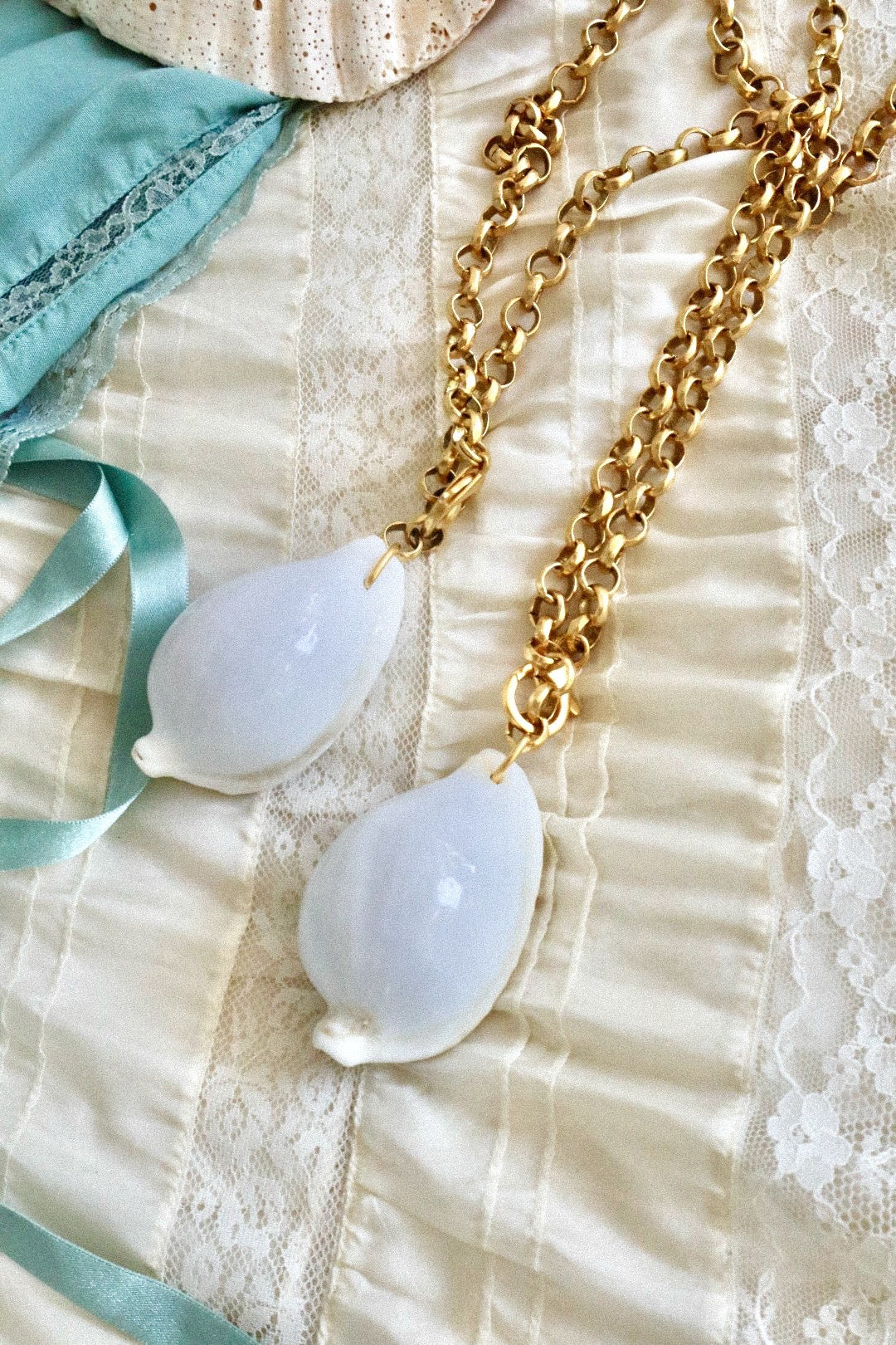La Concha Necklace