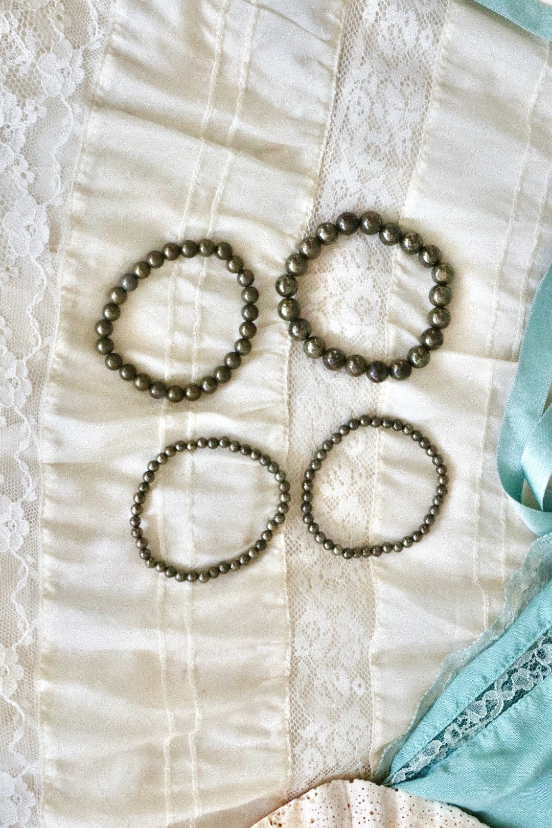 Sombra Bracelet Stack