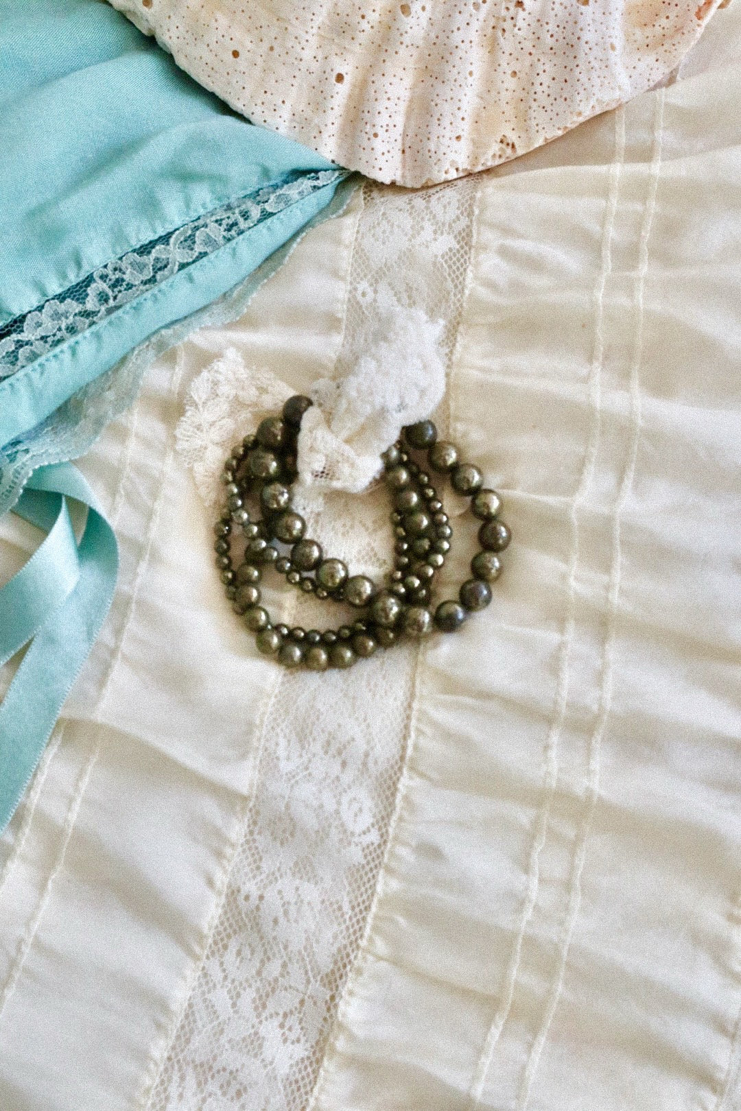 Sombra Bracelet Stack