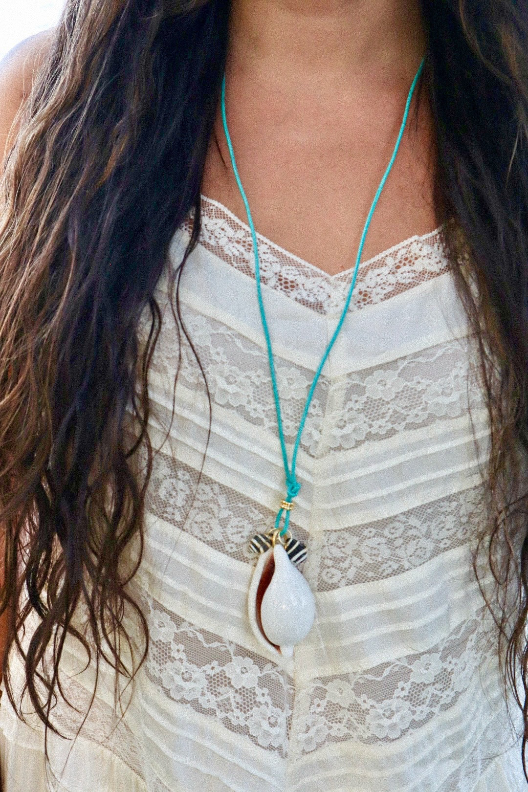 Nomada Necklace