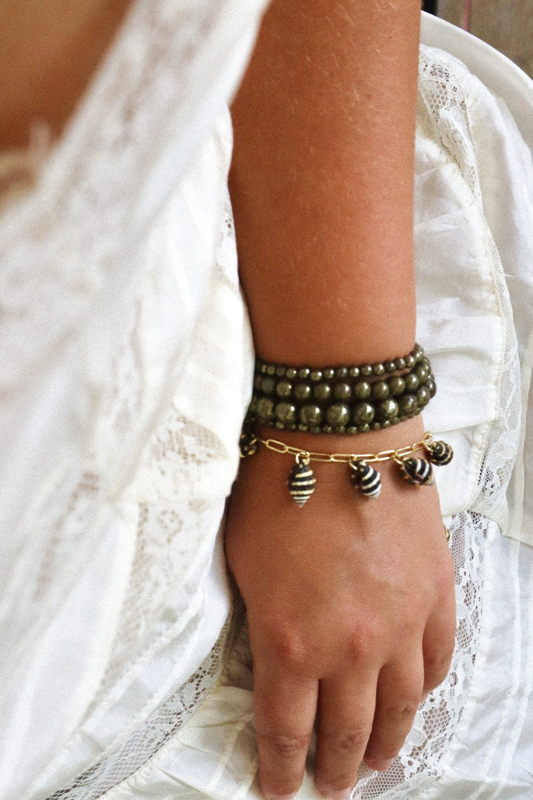 Sombra Bracelet Stack