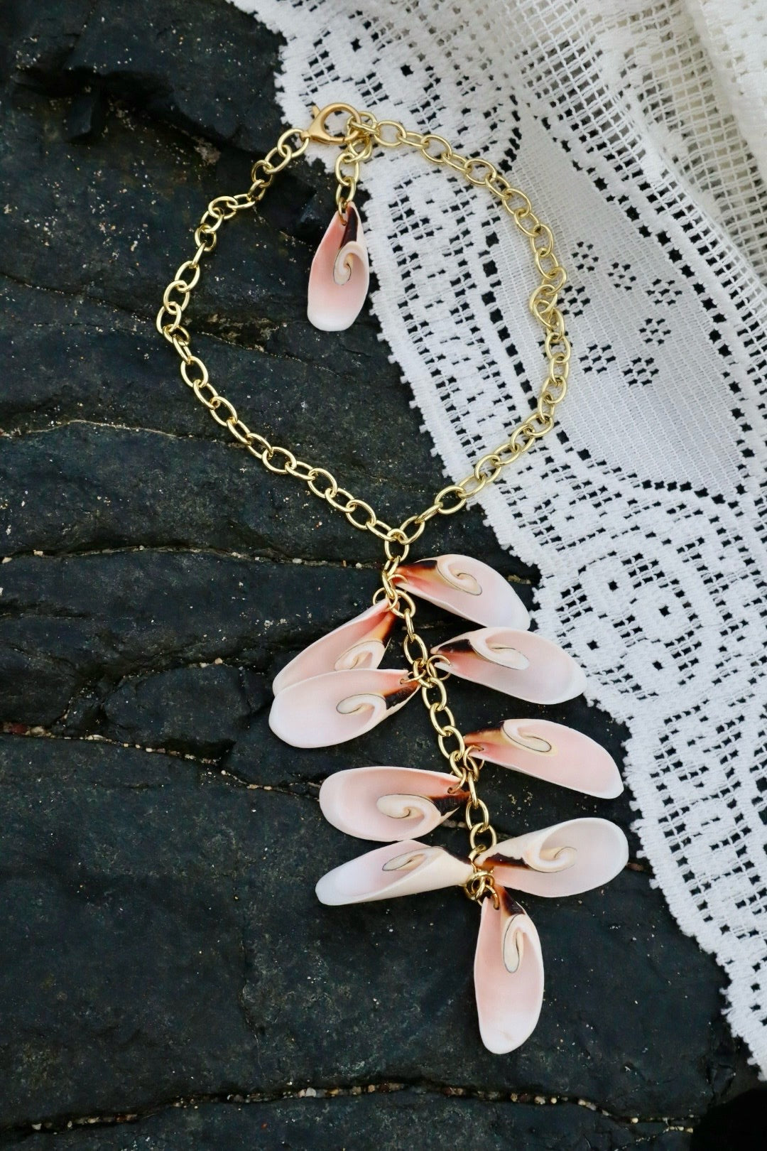 Rosalina Shell Necklace