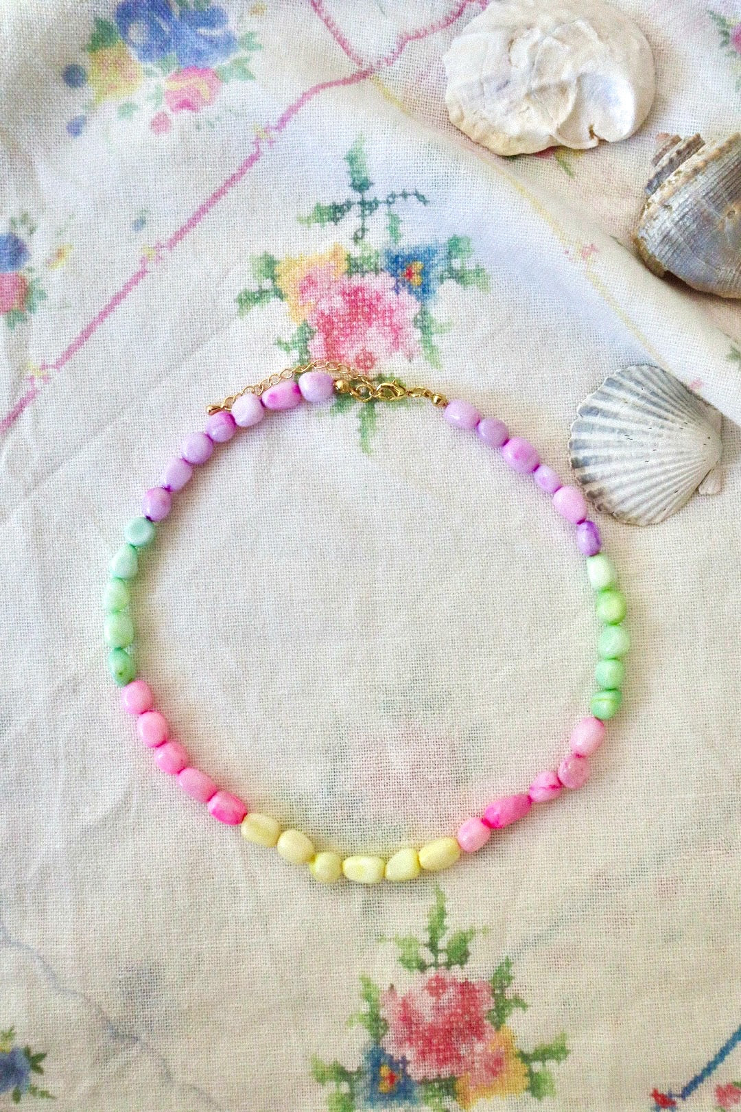 Island Taffy Choker