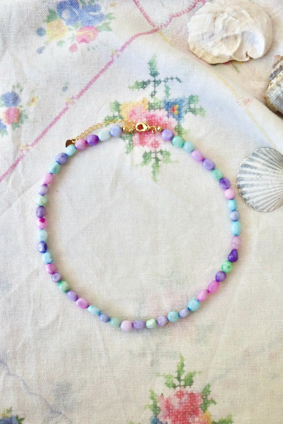Island Taffy Choker