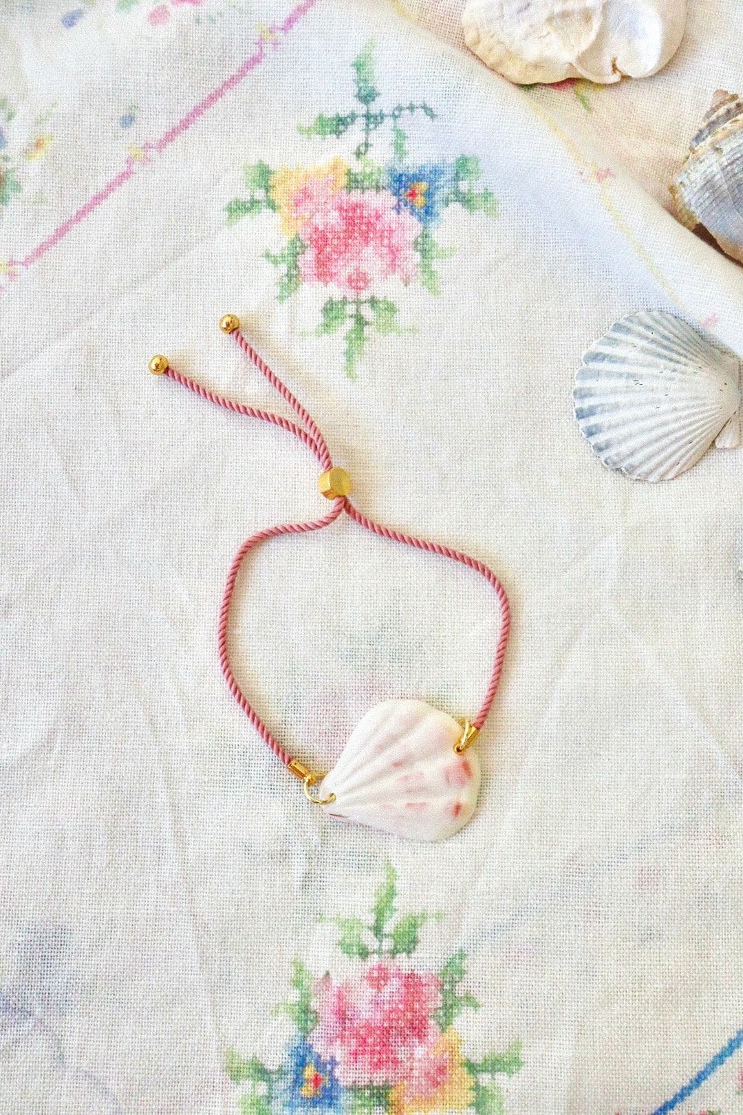 Sun-washed Adjustable Shell Bracelet
