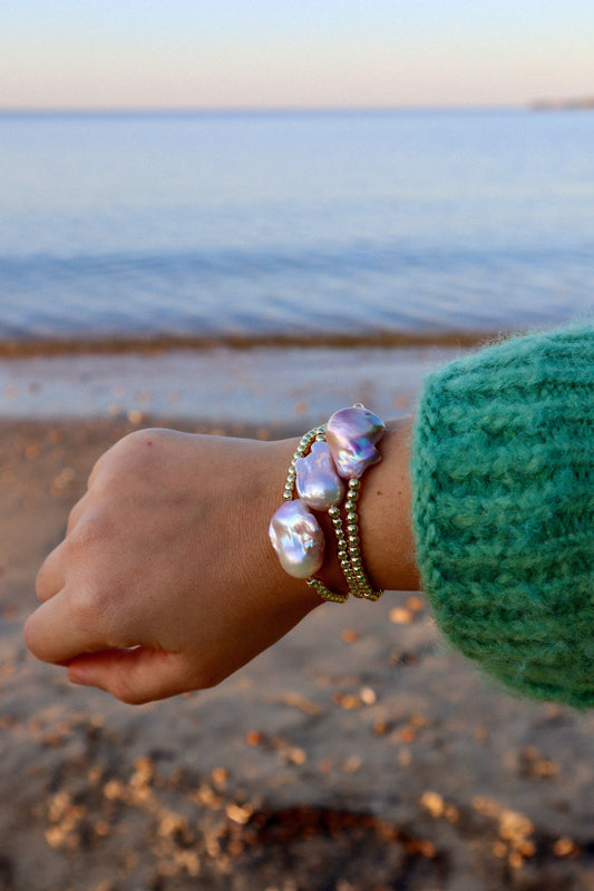 Cecelia White Baroque Pearl Stretch Bracelet