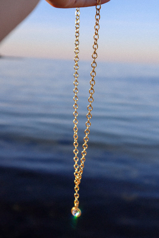 Cassis Necklace